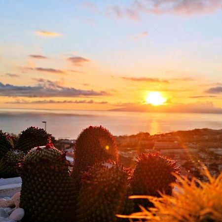 Ferienwohnung Wonderful View, Huge Terrace Solarium, Private Parking Costa Adeje  Exterior foto