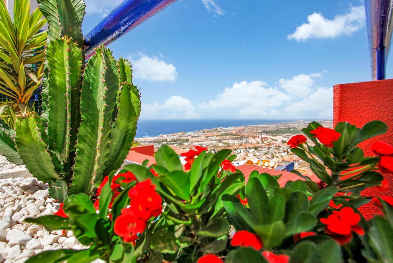 Ferienwohnung Wonderful View, Huge Terrace Solarium, Private Parking Costa Adeje  Exterior foto