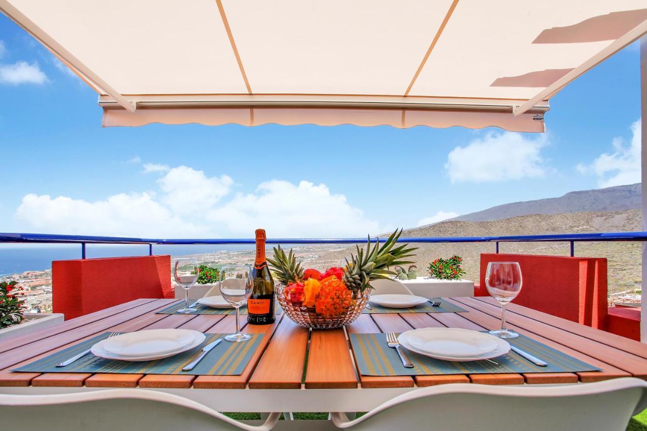 Ferienwohnung Wonderful View, Huge Terrace Solarium, Private Parking Costa Adeje  Exterior foto