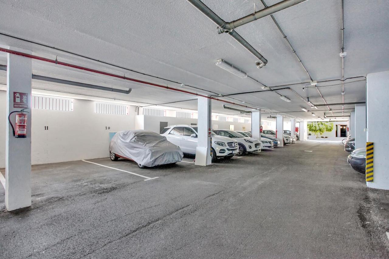 Ferienwohnung Wonderful View, Huge Terrace Solarium, Private Parking Costa Adeje  Exterior foto