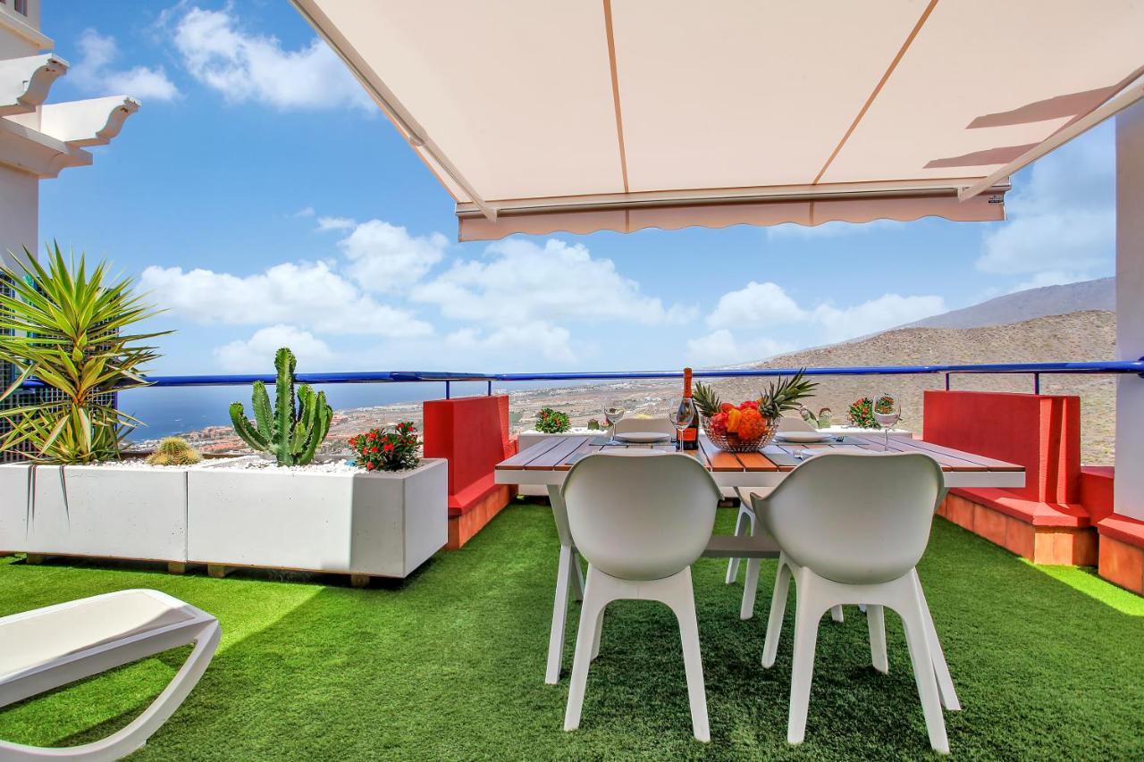 Ferienwohnung Wonderful View, Huge Terrace Solarium, Private Parking Costa Adeje  Exterior foto