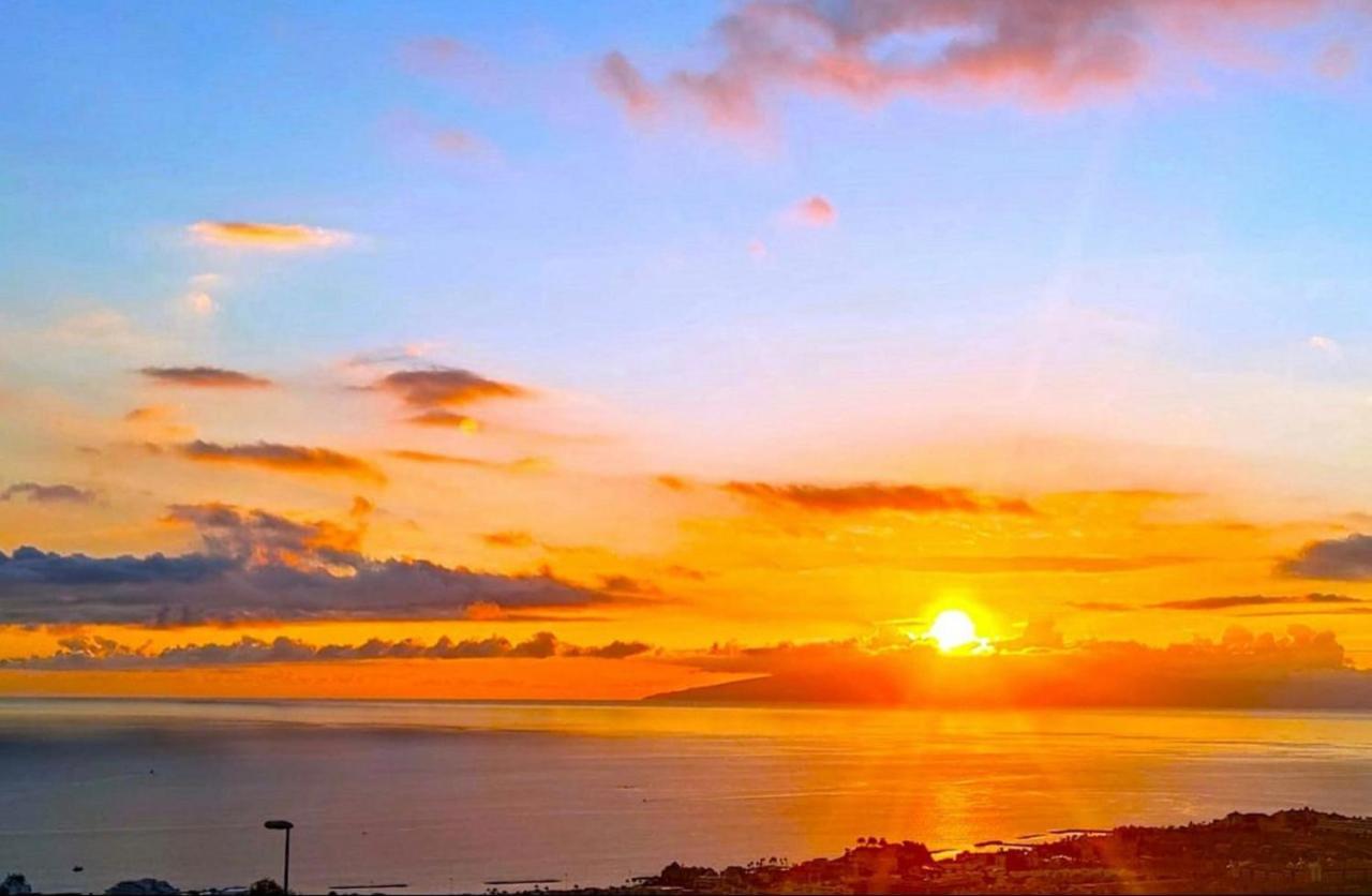 Ferienwohnung Wonderful View, Huge Terrace Solarium, Private Parking Costa Adeje  Exterior foto